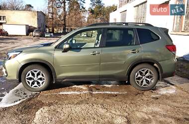 Внедорожник / Кроссовер Subaru Forester 2019 в 