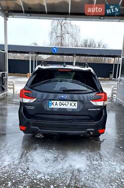 Внедорожник / Кроссовер Subaru Forester 2019 в 