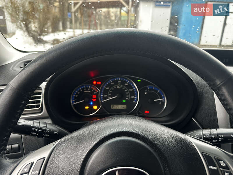 Позашляховик / Кросовер Subaru Forester 2012 в Києві