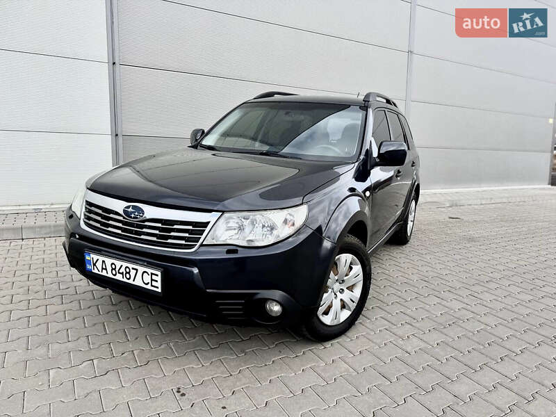 Позашляховик / Кросовер Subaru Forester 2008 в Києві