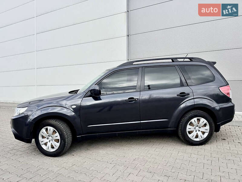 Позашляховик / Кросовер Subaru Forester 2008 в Києві