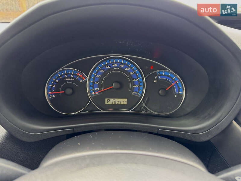 Позашляховик / Кросовер Subaru Forester 2008 в Києві