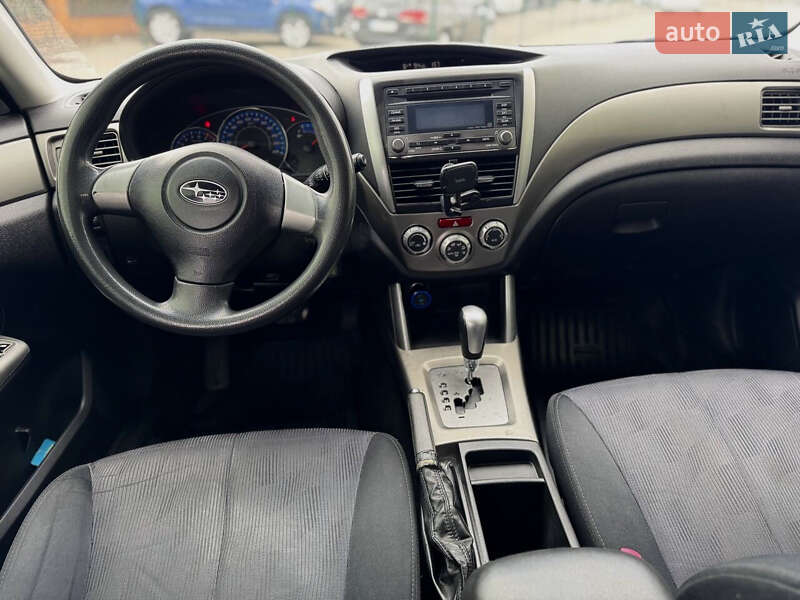 Позашляховик / Кросовер Subaru Forester 2008 в Києві