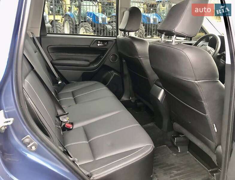 Внедорожник / Кроссовер Subaru Forester 2017 в Сумах