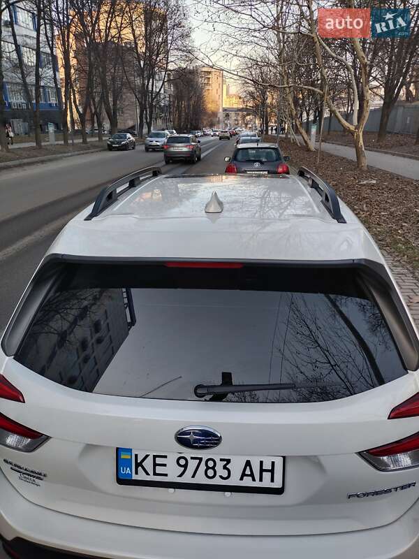 Внедорожник / Кроссовер Subaru Forester 2022 в Днепре