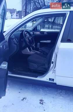 Внедорожник / Кроссовер Subaru Forester 2008 в 
