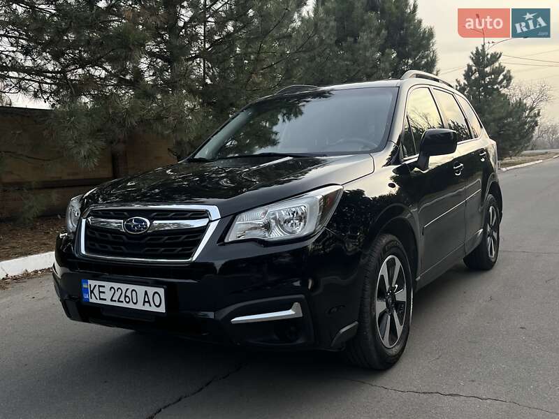 Позашляховик / Кросовер Subaru Forester 2017 в Дніпрі