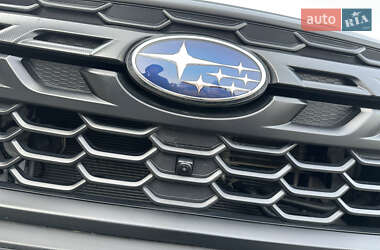 Внедорожник / Кроссовер Subaru Forester 2022 в 