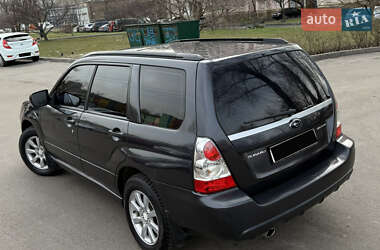 Позашляховик / Кросовер Subaru Forester 2007 в Києві