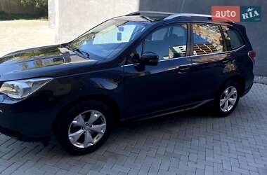 Внедорожник / Кроссовер Subaru Forester 2014 в 