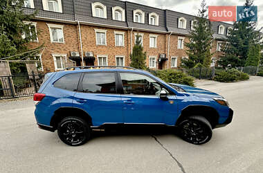 Внедорожник / Кроссовер Subaru Forester 2022 в 