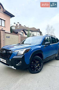 Внедорожник / Кроссовер Subaru Forester 2022 в 