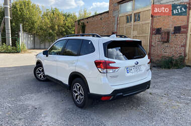 Внедорожник / Кроссовер Subaru Forester 2022 в 