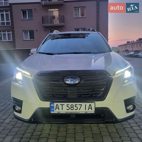 Внедорожник / Кроссовер Subaru Forester 2021 в Ивано-Франковске
