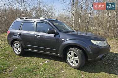 Внедорожник / Кроссовер Subaru Forester 2010 в 