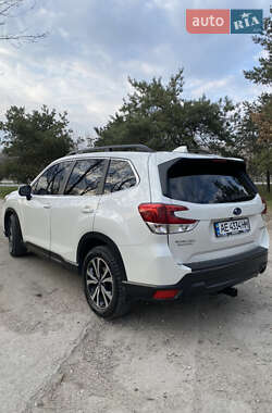 Позашляховик / Кросовер Subaru Forester 2019 в 