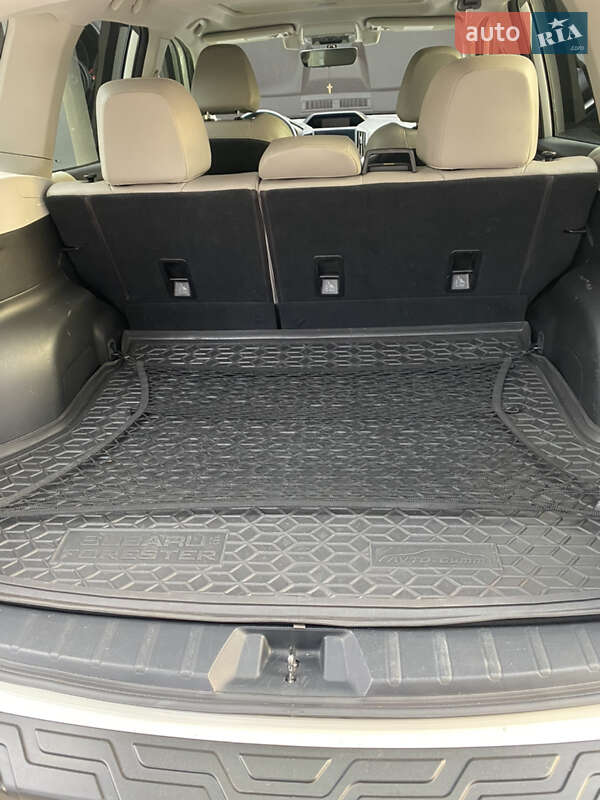 Позашляховик / Кросовер Subaru Forester 2019 в Дніпрі фото 13 Позашляховик / Кросовер Subaru Forester 2019 в Дніпрі