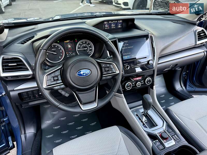 Позашляховик / Кросовер Subaru Forester 2020 в Києві