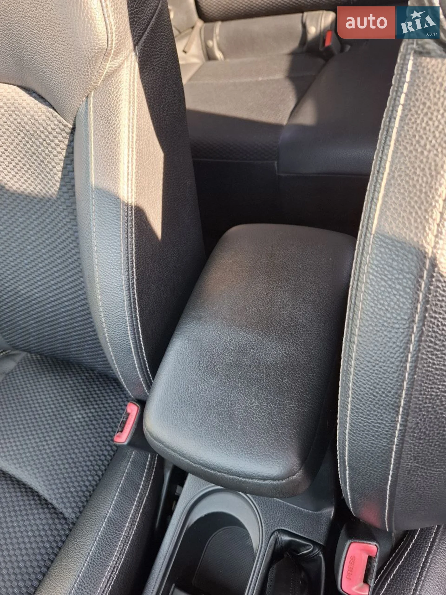 2013 Subaru Forester - мініатюра 4
