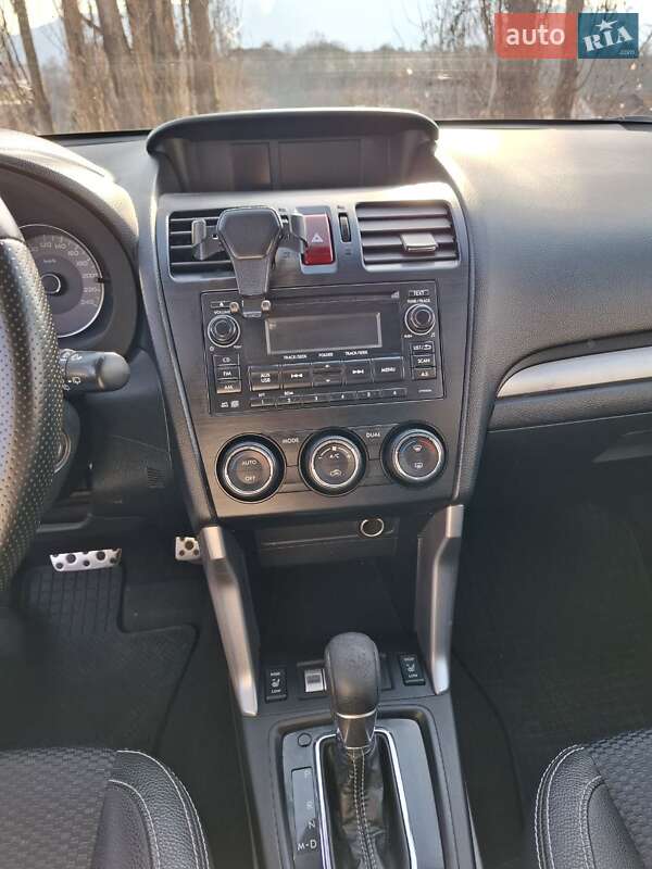 Внедорожник / Кроссовер Subaru Forester 2013 в Одессе