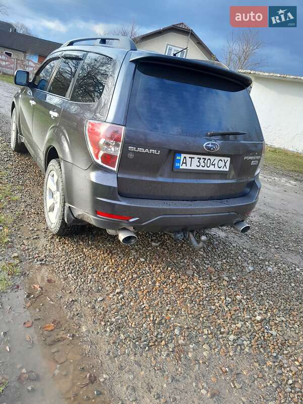 Внедорожник / Кроссовер Subaru Forester 2009 в Галиче