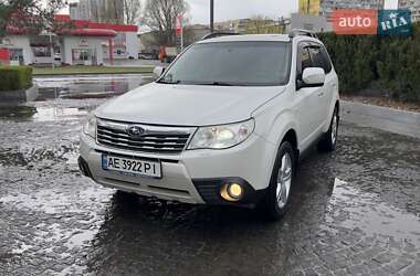 Позашляховик / Кросовер Subaru Forester 2010 в 