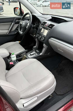 Позашляховик / Кросовер Subaru Forester 2013 в 