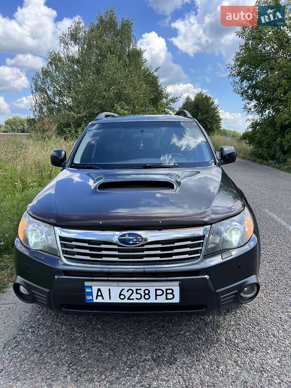 Внедорожник / Кроссовер Subaru Forester 2008 в Киеве