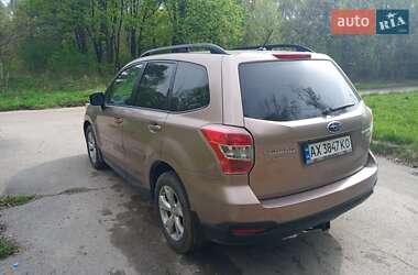 Внедорожник / Кроссовер Subaru Forester 2013 в 