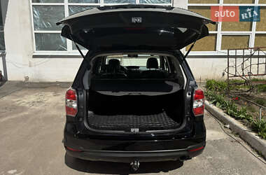 Позашляховик / Кросовер Subaru Forester 2013 в 