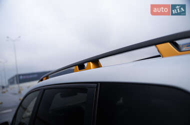 Позашляховик / Кросовер Subaru Forester 2023 в 