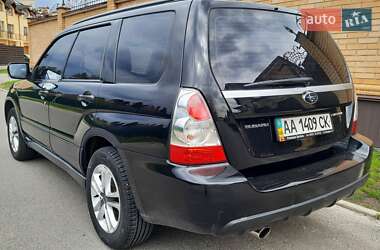 Внедорожник / Кроссовер Subaru Forester 2006 в 