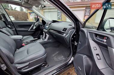 Внедорожник / Кроссовер Subaru Forester 2016 в 