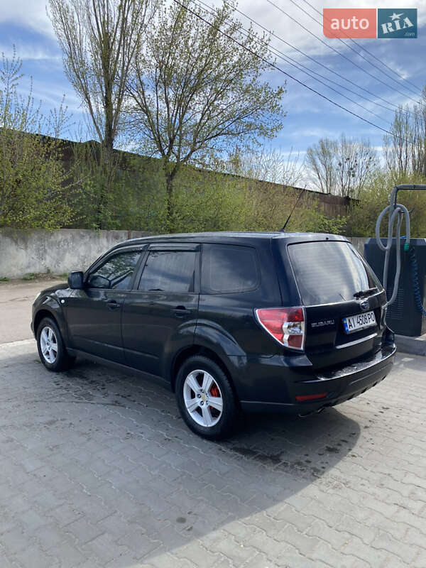 Внедорожник / Кроссовер Subaru Forester 2009 в Бородянке