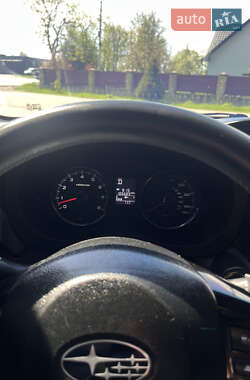 Внедорожник / Кроссовер Subaru Forester 2013 в 