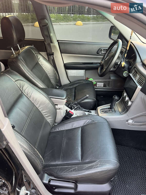 Позашляховик / Кросовер Subaru Forester 2006 в Чернігові