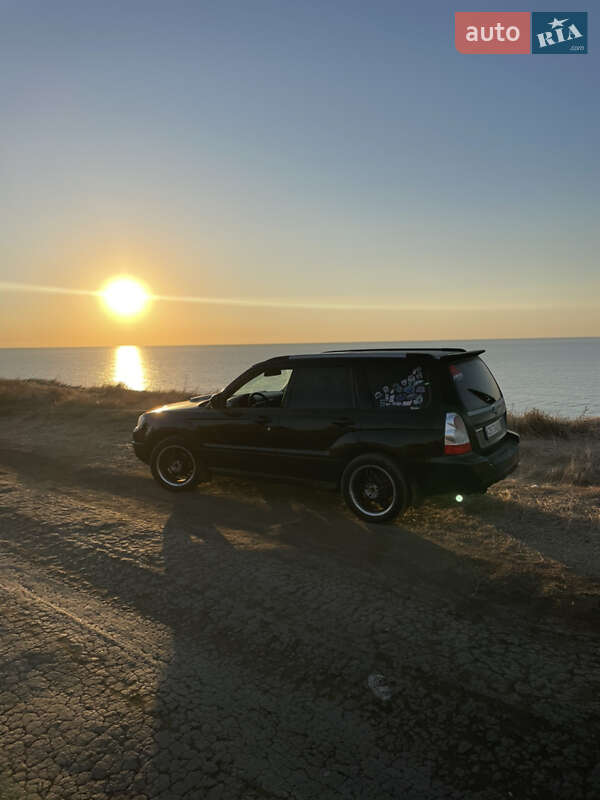 Позашляховик / Кросовер Subaru Forester 2006 в Чернігові