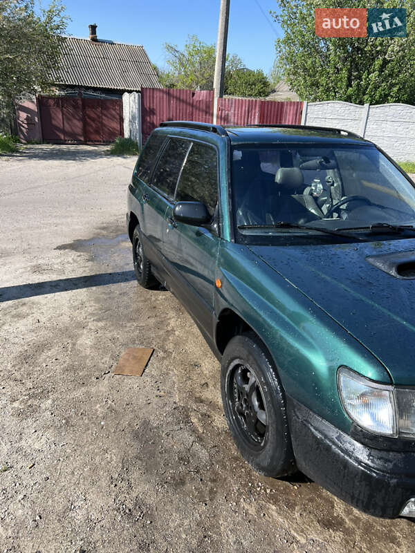 Позашляховик / Кросовер Subaru Forester 1999 в Миколаєві