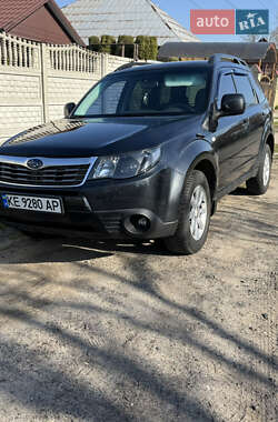Внедорожник / Кроссовер Subaru Forester 2008 в 