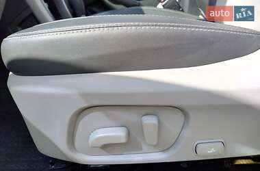 Внедорожник / Кроссовер Subaru Forester 2014 в 