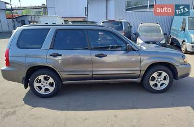 Внедорожник / Кроссовер Subaru Forester 2004 в 