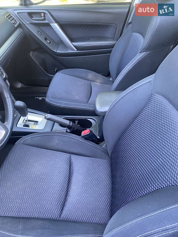 Внедорожник / Кроссовер Subaru Forester 2017 в Одессе