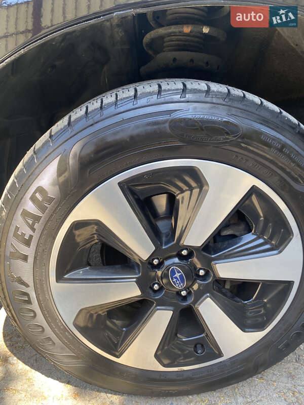 Внедорожник / Кроссовер Subaru Forester 2017 в Одессе