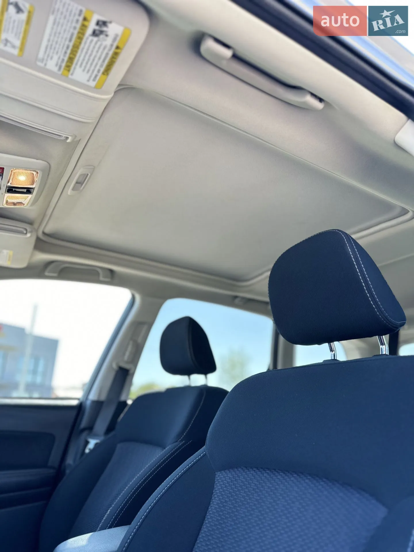 2017 Subaru Forester - мініатюра 16