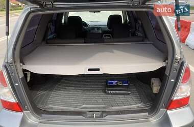 Внедорожник / Кроссовер Subaru Forester 2007 в 
