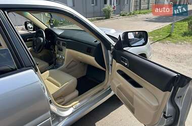 Внедорожник / Кроссовер Subaru Forester 2006 в 