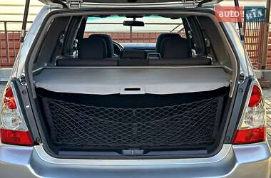 Позашляховик / Кросовер Subaru Forester 2005 в 