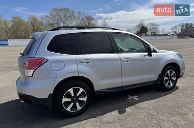 Внедорожник / Кроссовер Subaru Forester 2017 в 