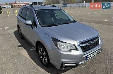 Внедорожник / Кроссовер Subaru Forester 2017 в 