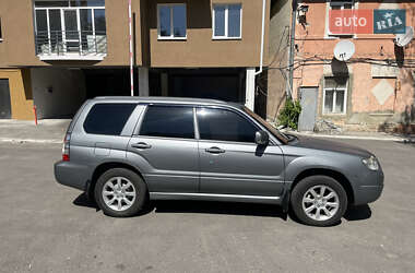 Внедорожник / Кроссовер Subaru Forester 2006 в 
